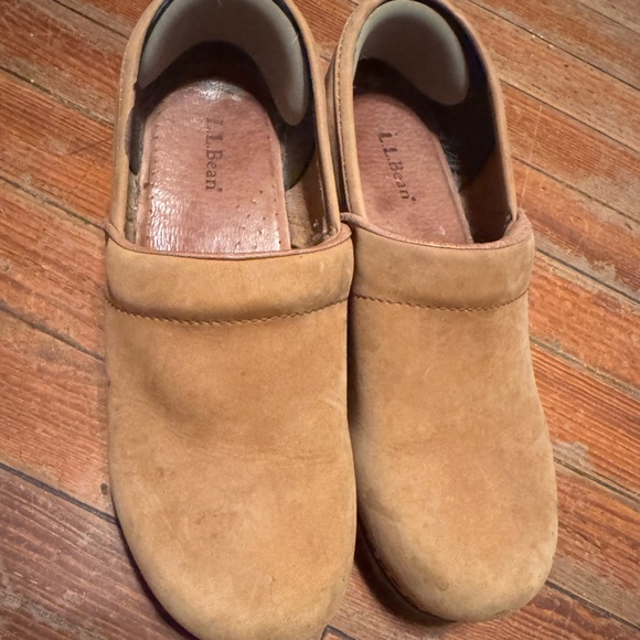 L.L. Bean Shoes - L.L. Bean Light Brown Suede Slip-On Shoes clogs size 7.5 eu 38